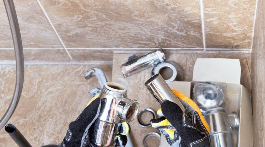 Professional gutter cleaning in Denair, CA